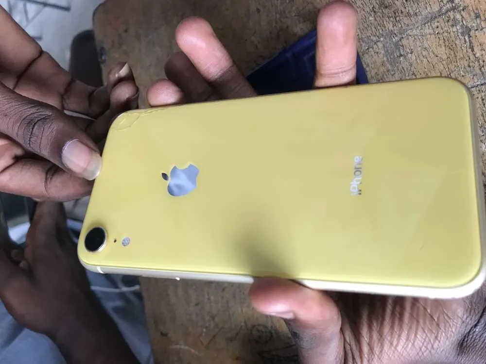 Used Apple iPhone for sale in Achimota, Greater Accra, Ghana