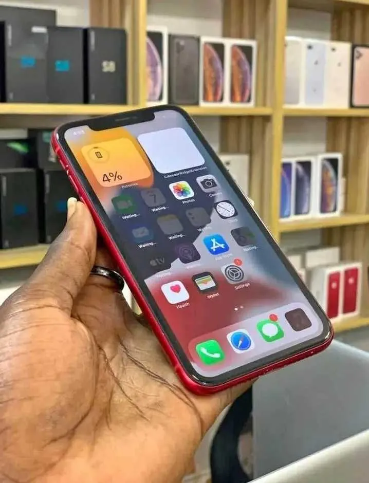 iPhone 11 128GB Uk Used for sale in Accra Metropolitan, Greater Accra, Ghana
