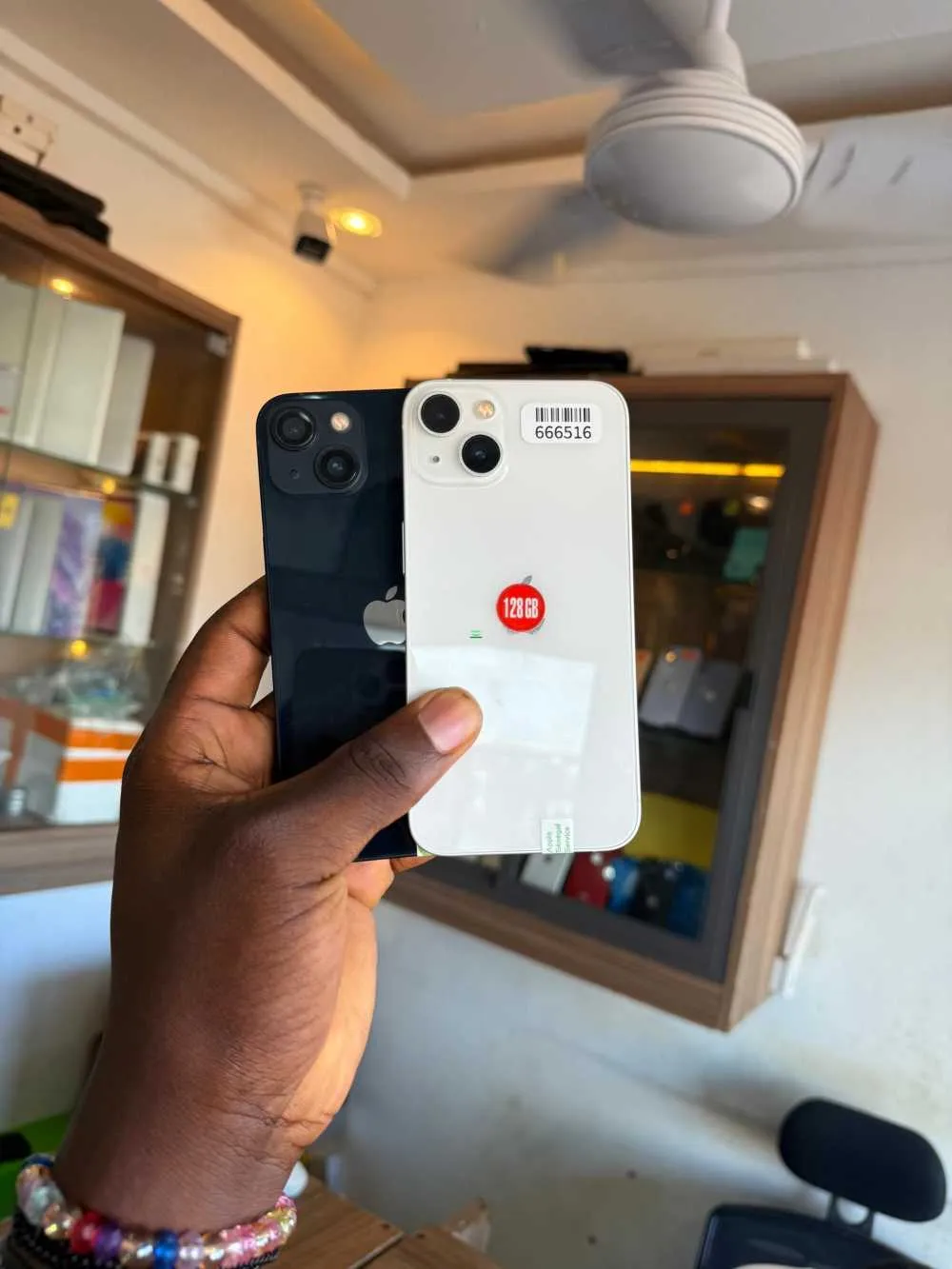 New iPhone 13 128gb for sale in Kumasi Metropolitan, Ashanti Region, Ghana