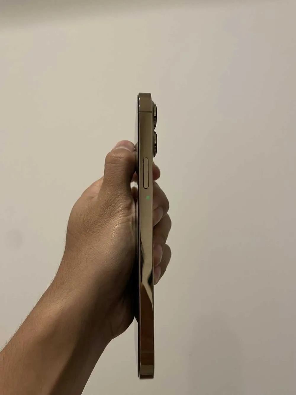 Used iPhone 13 Pro Max for sale in Kumasi Metropolitan, Ashanti Region, Ghana