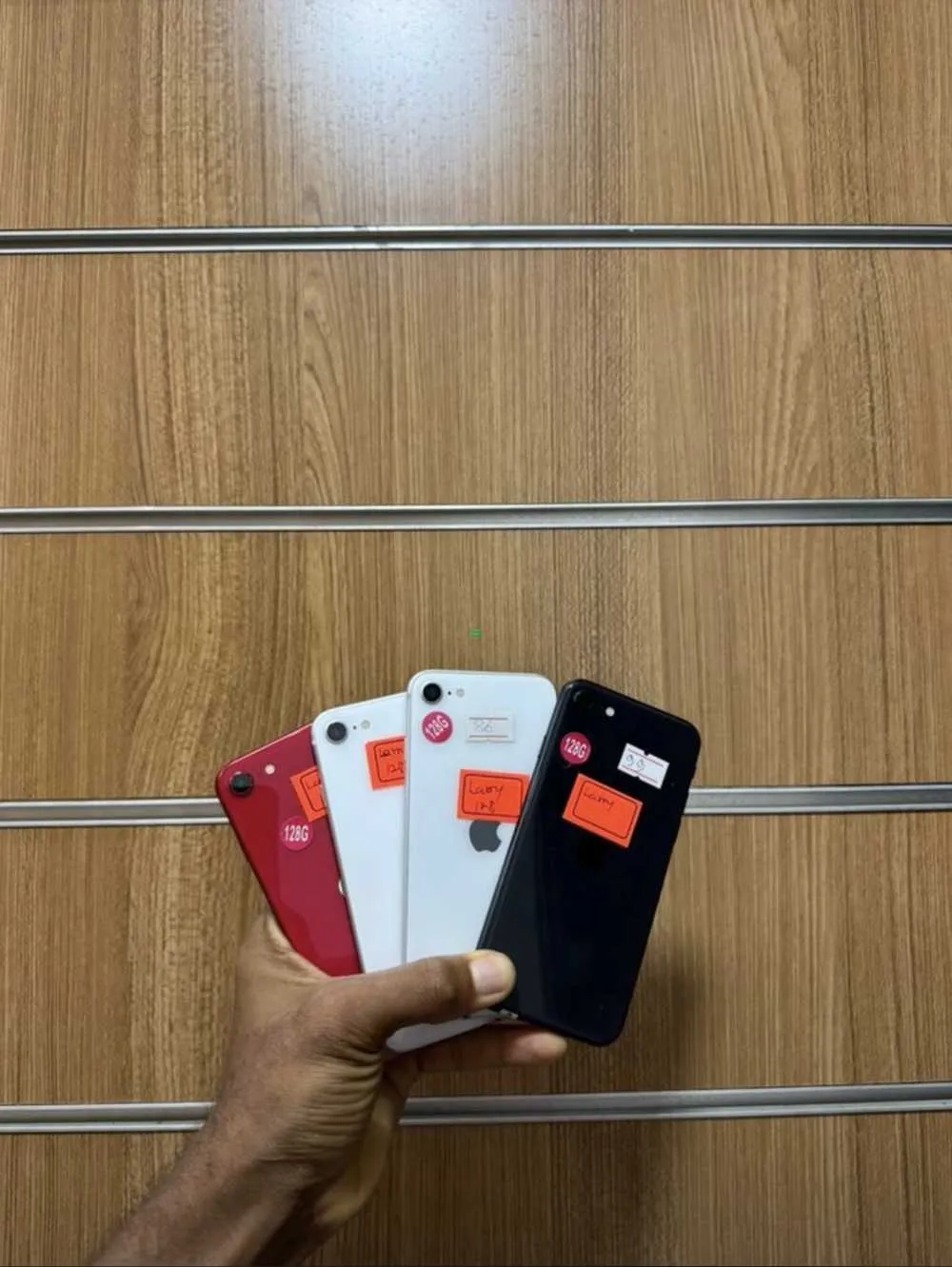 Used iPhone SE second generation for sale in Circle, Greater Accra, Ghana
