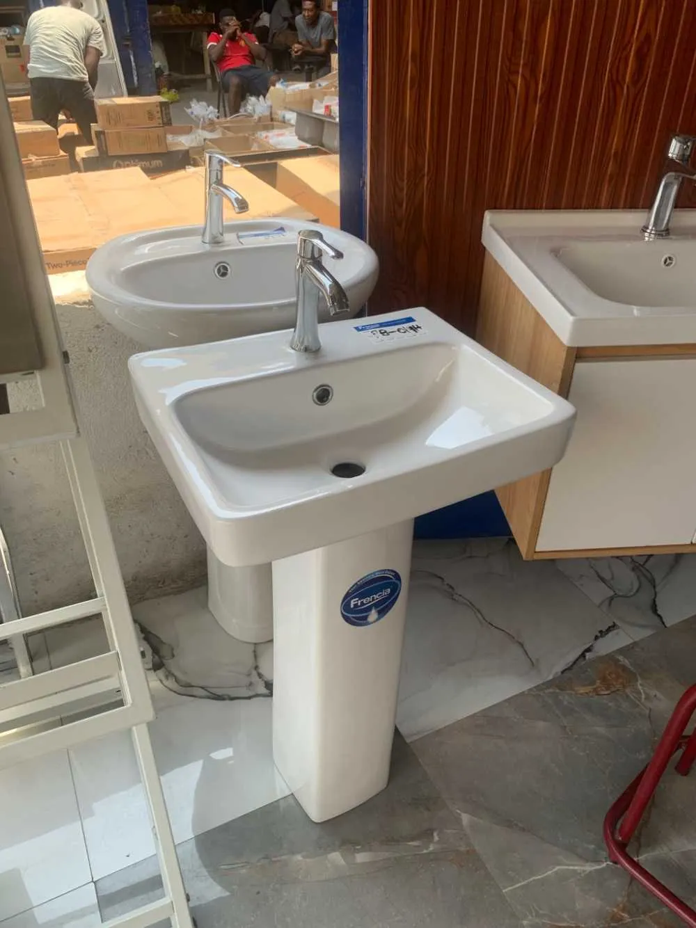 New Square Basin and stand_Wash hand basin with pedestal for sale in Accra Metropolitan, Greater Accra, Ghana