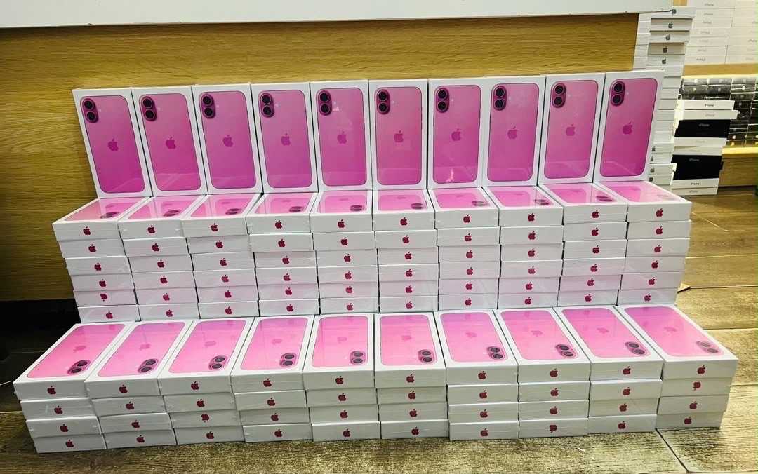 iPHONE 16 PLUS for sale in Tema Metropolitan, Greater Accra