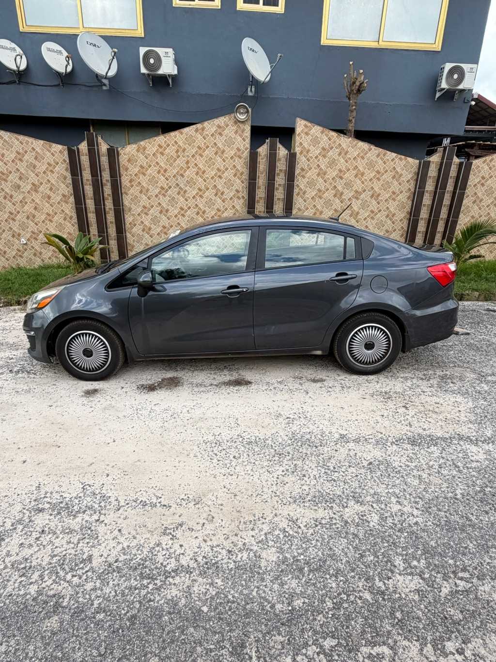 Used 2016 Kia Rio Lx for sale in Berekum, Bono, Ghana
