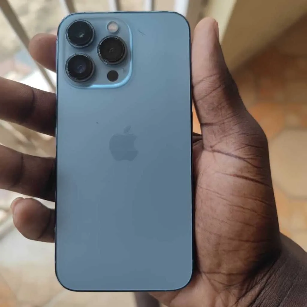 iphone 13 pro 256gig for sale in Kumasi Metropolitan, Ashanti Region