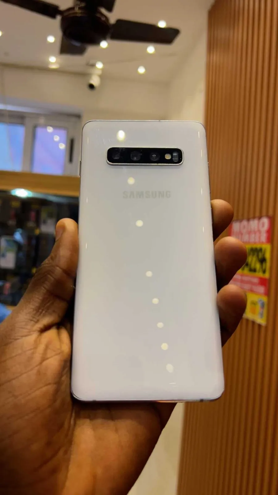 Samsung Galaxy S10 plus for sale in Kumasi Metropolitan, Ashanti Region