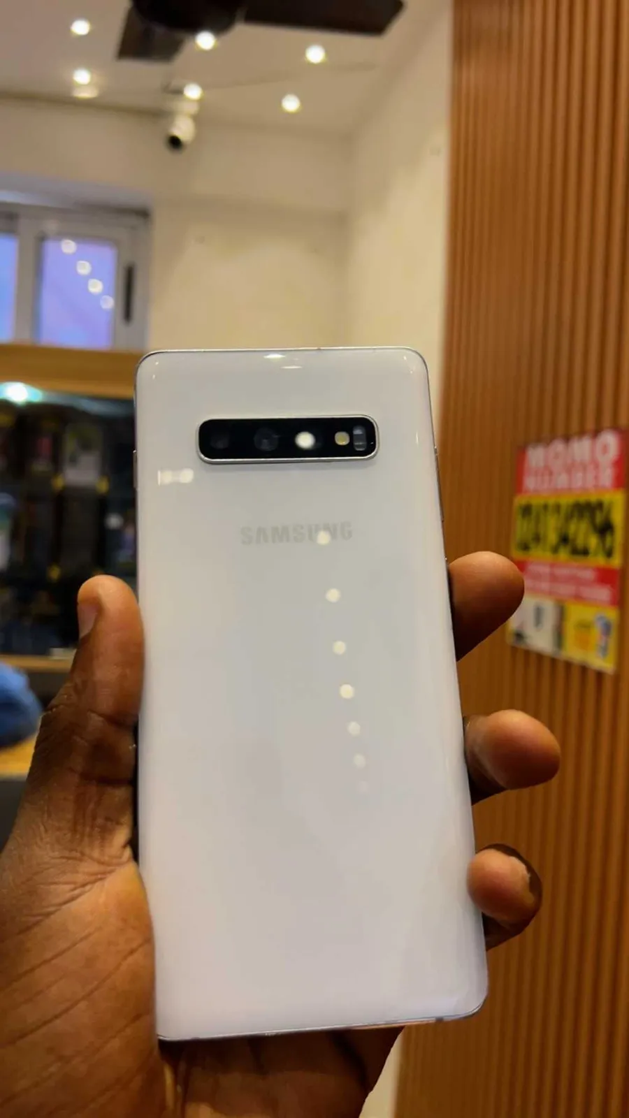 Used Samsung Galaxy S10 plus for sale in Kumasi Metropolitan, Ashanti Region, Ghana