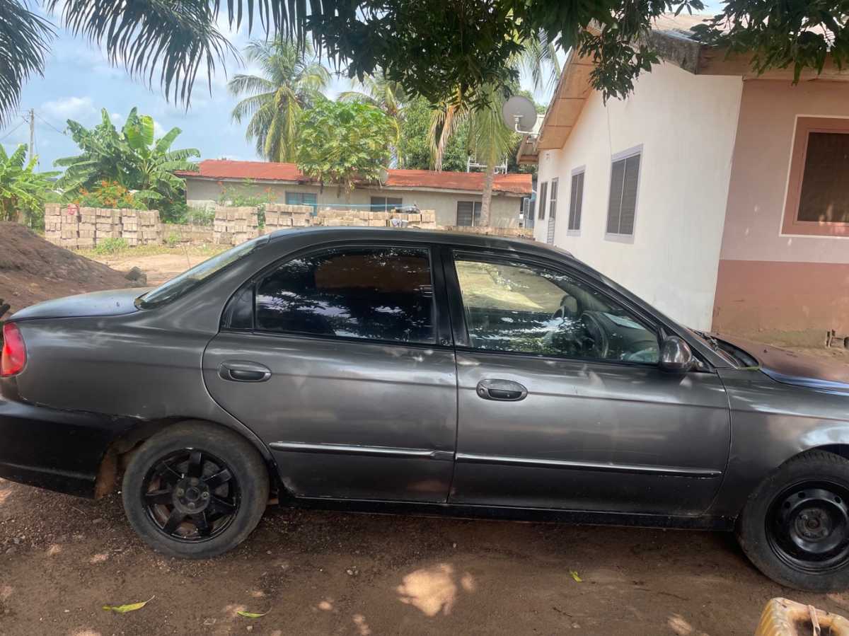 Used Kia Spectra 2002 Automatic Sedan for sale in Ho, Volta Region, Ghana