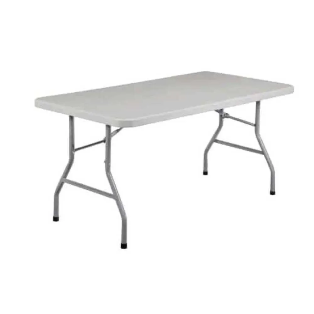 New plastic folding table for sale in Ablekuma Central Municipal, Greater Accra, Ghana