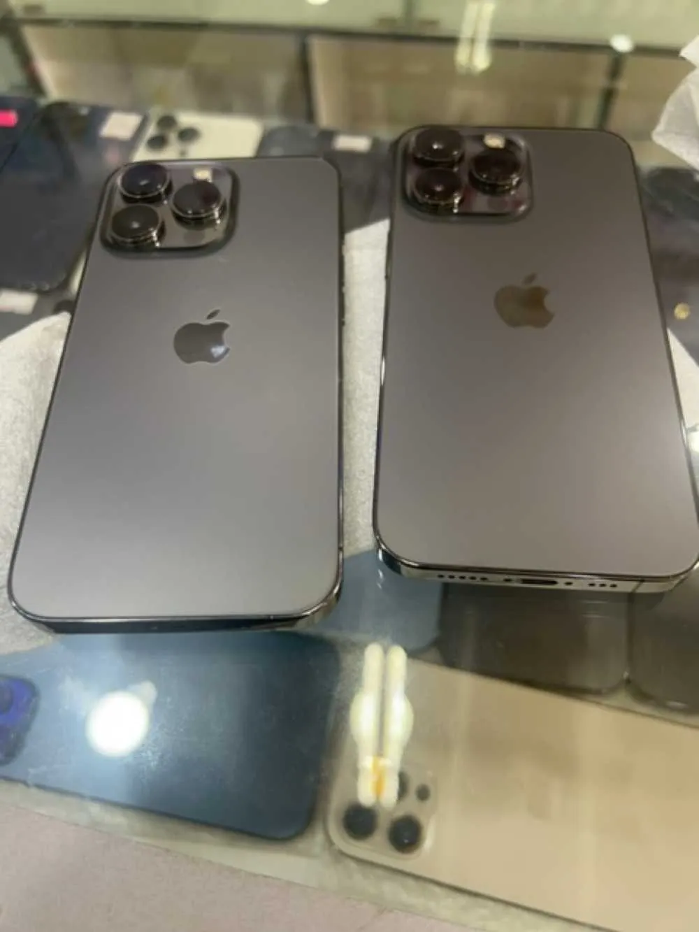 Used 13 Pro Tablet for sale in Kumasi Metropolitan, Ashanti, Ghana