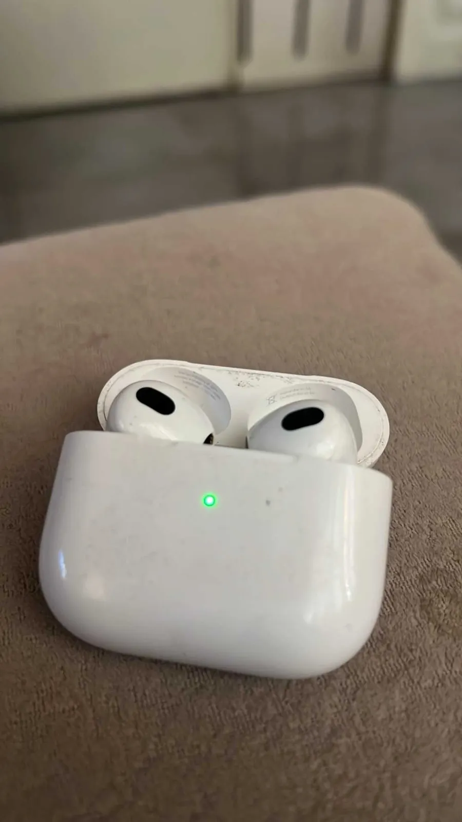 Used AirPod Pro, 3 generation for sale in Tema Metropolitan, Greater Accra, Ghana