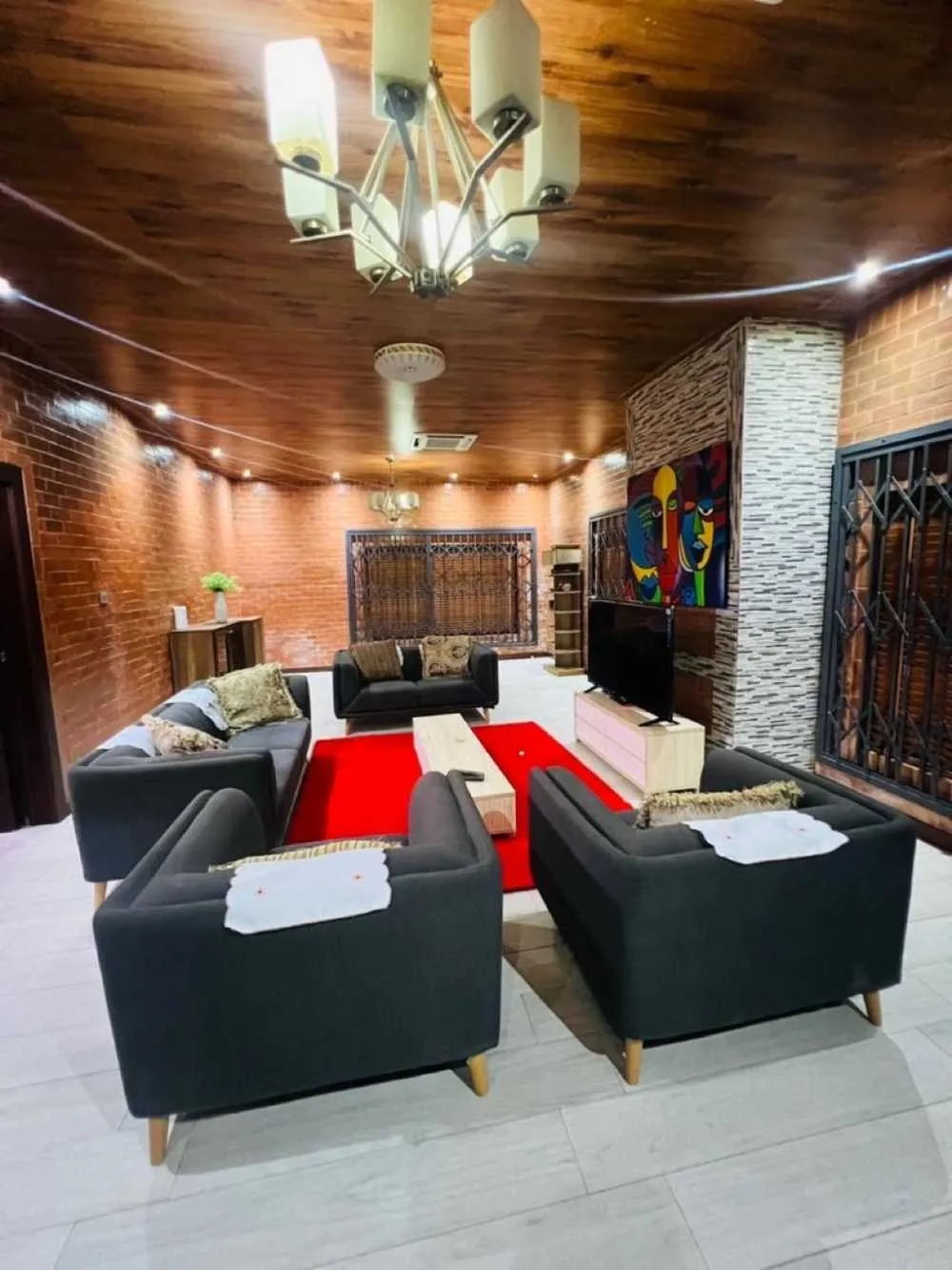 Furnished House With Pool for sale in La Nkwantanang Madina, Greater Accra, Ghana