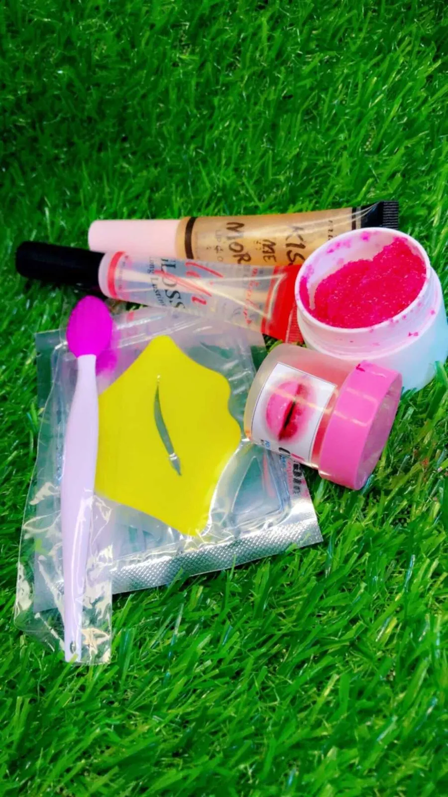 New lip set Women's Fashion for sale in Greater Accra, Ghana