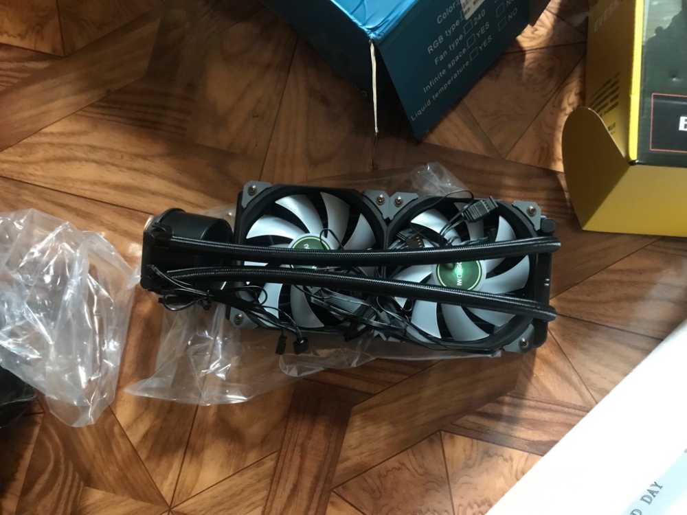 New Iwongou Liquid Cpu cooler for sale in Ashanti Region, Ghana