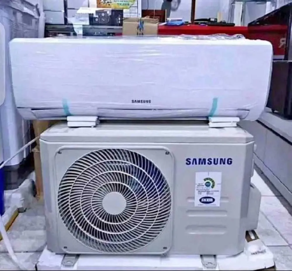 New SUMSUNG AIR CONDITIONER 2.0 HORSE POWER for sale in Greater Accra, Ghana