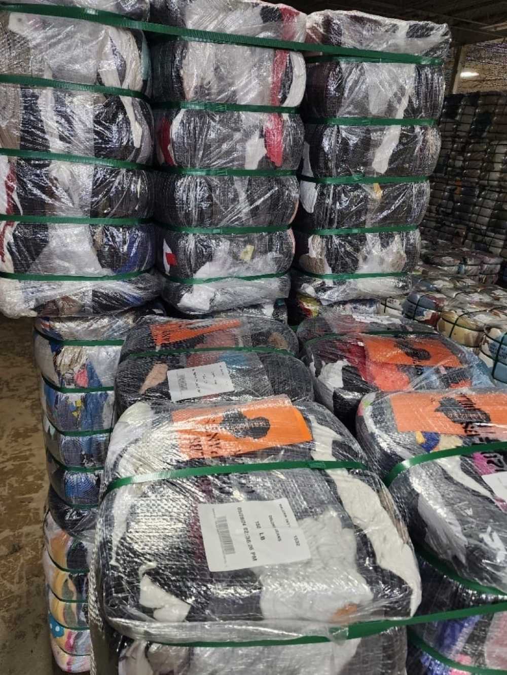 USA Grade A Wholesale Used Clothing for sale in Western Region, Ghana