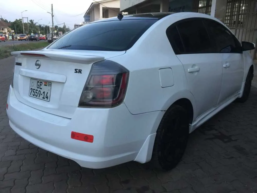 Used Nissan Sentra B16 2010 for sale in Greater Accra, Ghana