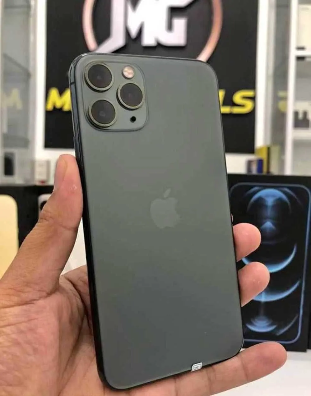 iPhone 11 Pro 64GB UK USED for sale in Greater Accra, Ghana