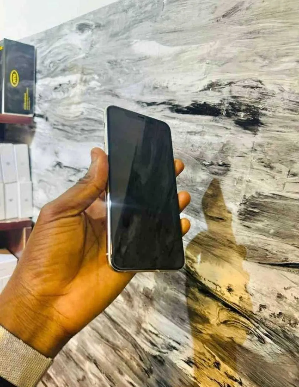 iPhone 11 Pro 64GB for sale in Ashanti Region, Ghana