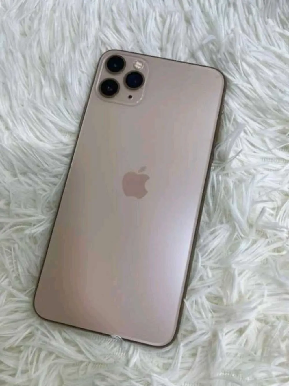 New iPhone 11PRO MAX 256GB for sale in Accra Metropolitan, Greater Accra, Ghana