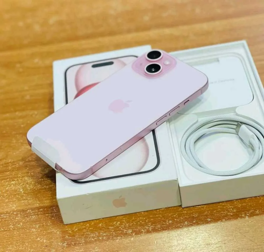 New UK USE iPhone 15 512GB for sale in Accra Metropolitan, Greater Accra, Ghana