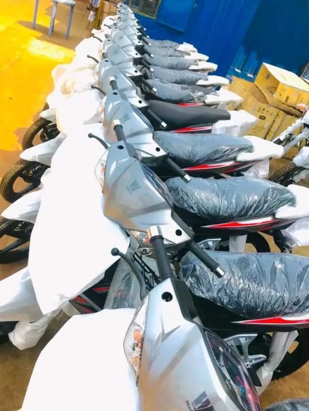 New HOUJUE DASH Vehicle for sale in Bono, Ghana