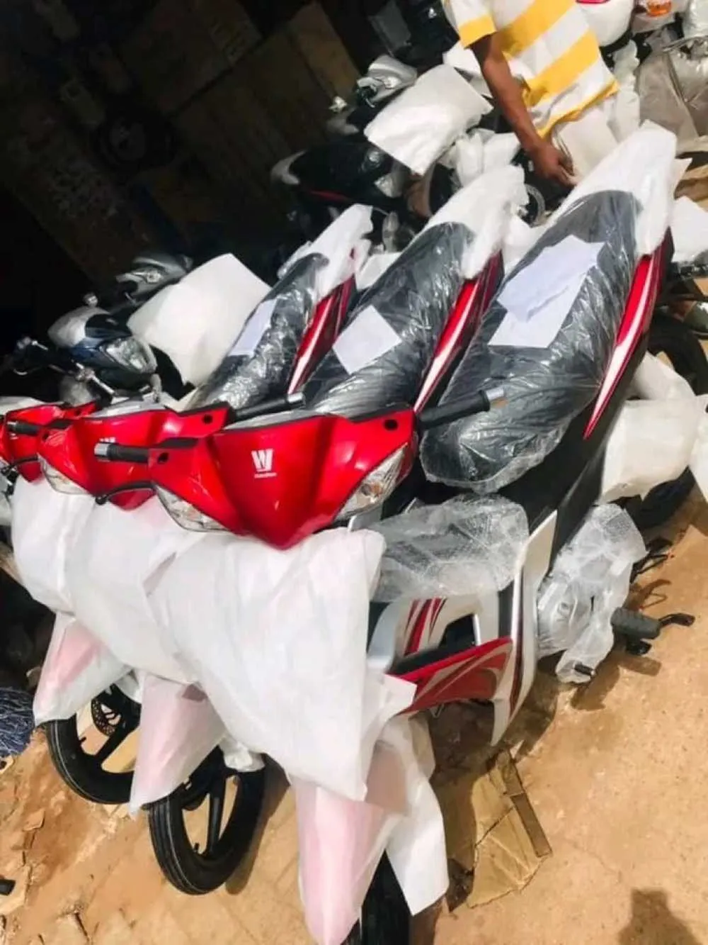 New HOUJUE DASH Vehicle for sale in Bono, Ghana