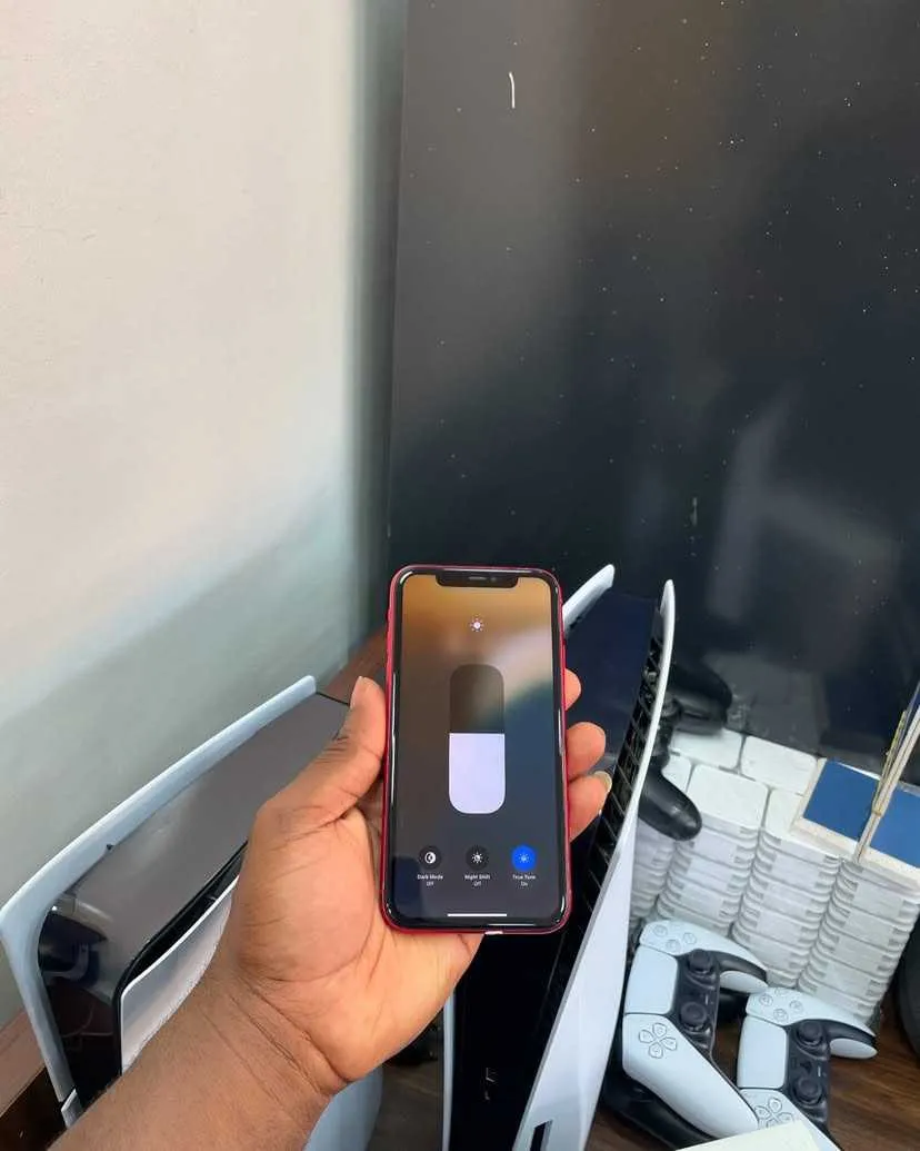 New iPhone 11 256GB for sale in Accra Metropolitan, Greater Accra, Ghana
