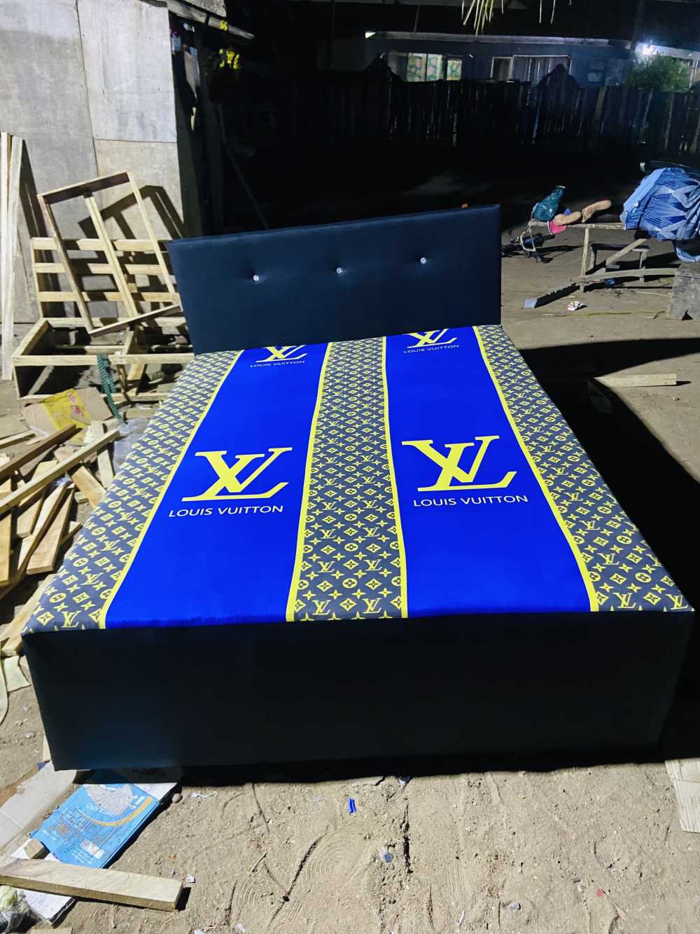 New Inbuilt Double bed for sale in Ashaiman Municipal, Greater Accra, Ghana