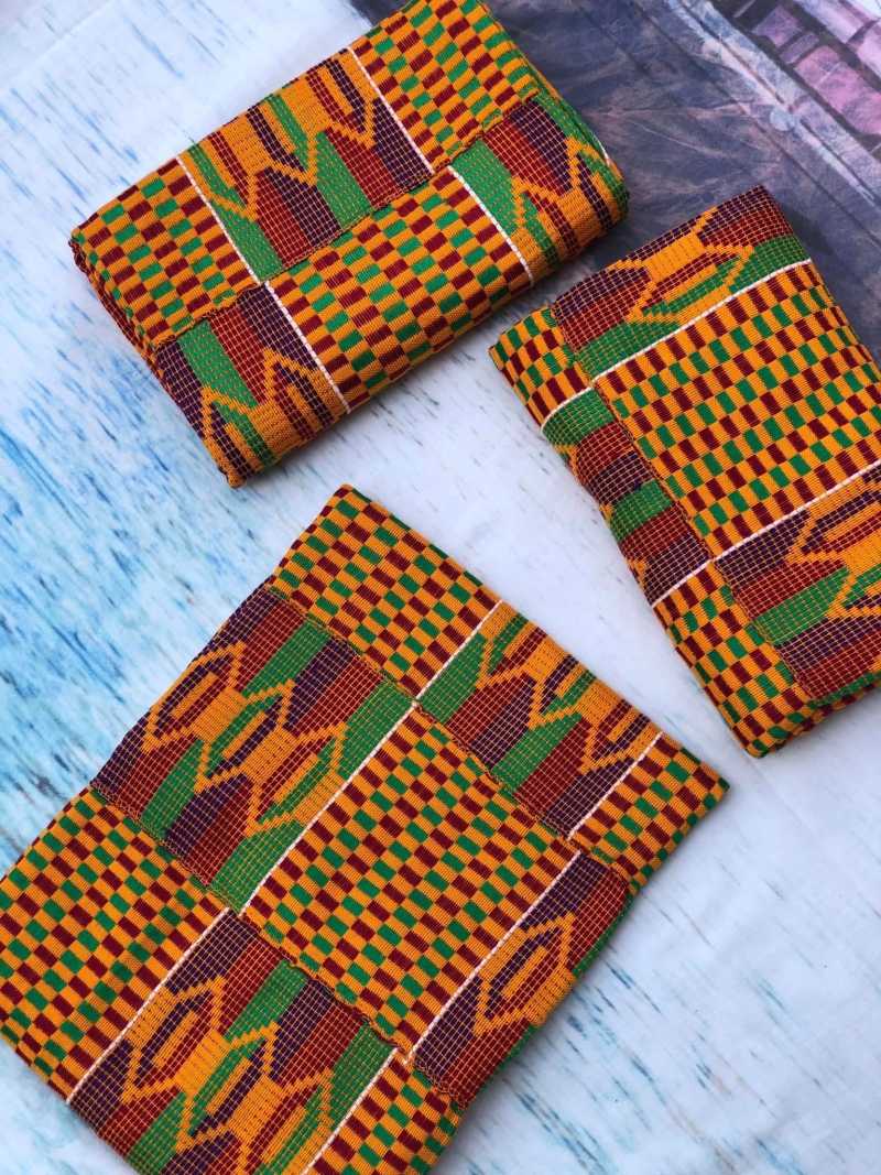 New quality bonwire kente for sale in Ashanti, Ghana