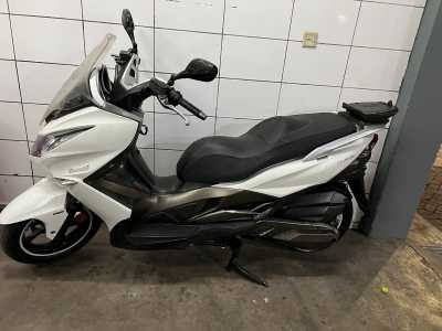 Used kymco Kawasaki j300 for sale in Kumasi Metropolitan, Ashanti Region, Ghana