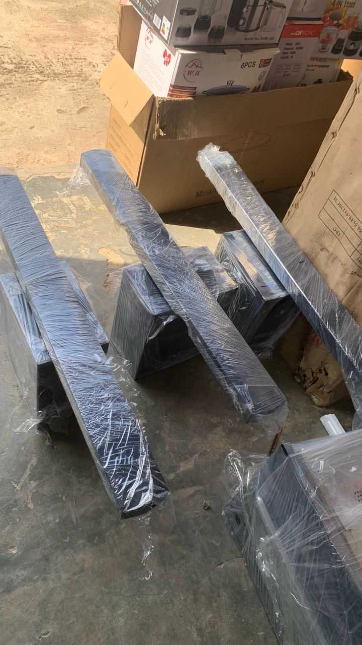 Used Samsung Sound bar and base for sale in Lapaz, Greater Accra, Ghana
