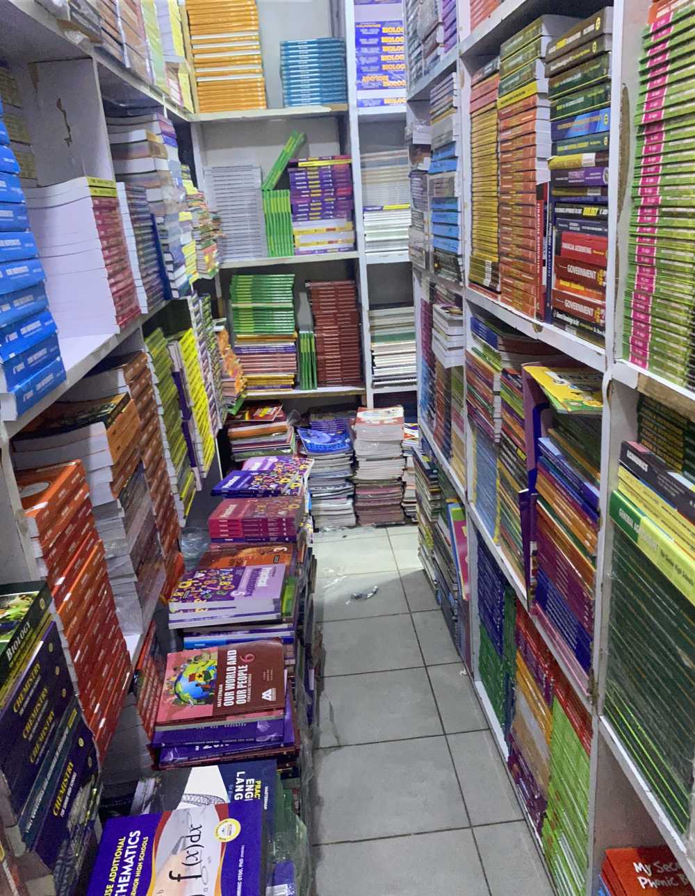 Textbooks And Past Questions for sale in Accra Metropolitan, Greater Accra, Ghana