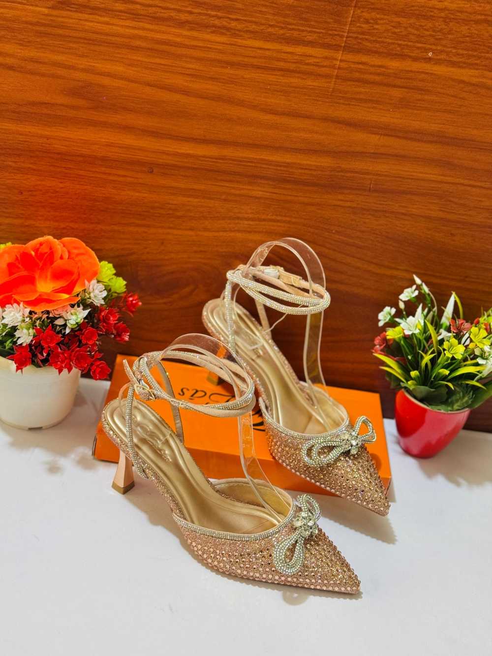 New ladies slippers and heels for sale in Ashanti, Ghana