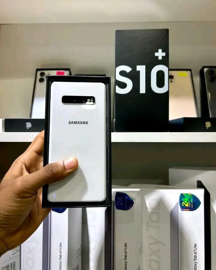 New Samsung Galaxy s10Plus 128GB In Box 📦 for sale in Accra Metropolitan, Greater Accra, Ghana