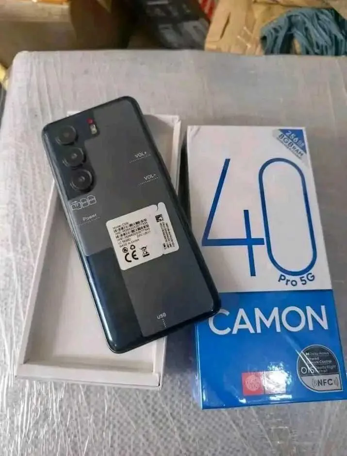New Tecno Camon 40Pro 256GB In Box 📦 for sale in Western, Ghana