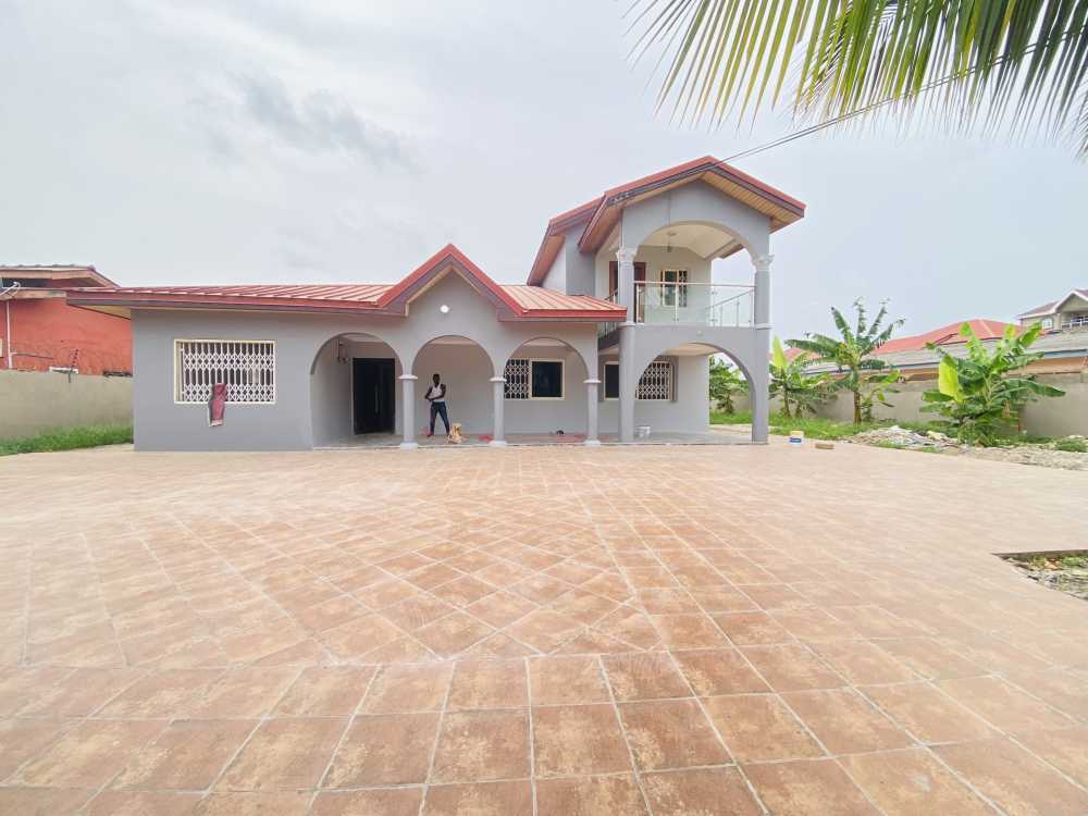 Executive 5 Bedrooms Self Compound @ Haatso Transition For Rent for sale in Haatso, Greater Accra, Ghana