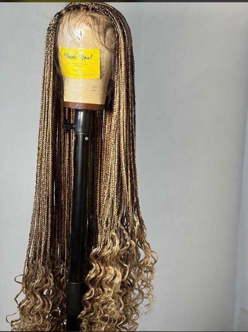 New 360 frontal braided wigs for sale in Lapaz, Greater Accra, Ghana