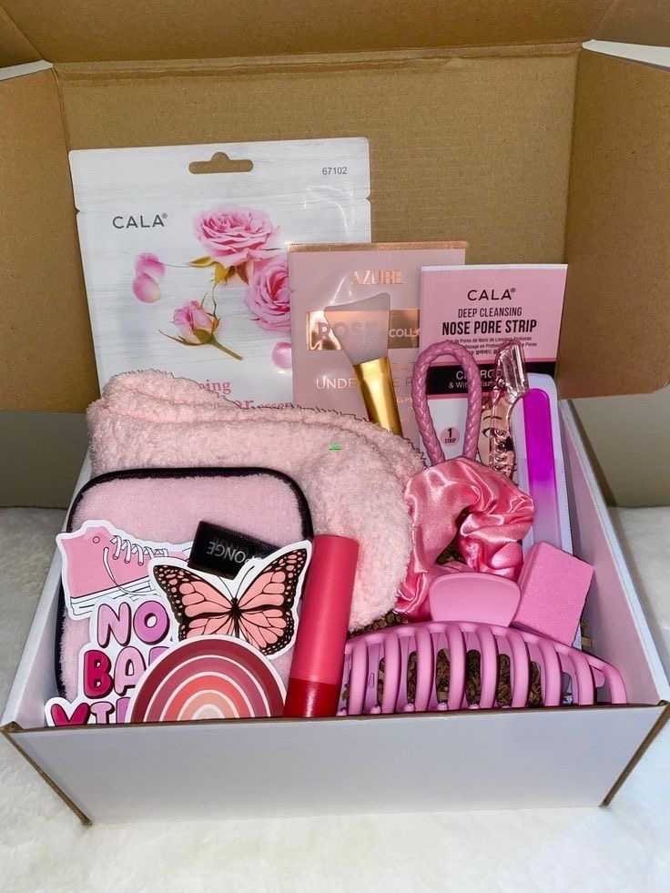 New pink gift box for sale in Spintex, Greater Accra, Ghana