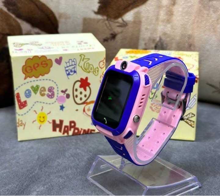 New kids phone watch ( SIM card smart watch) for sale in Adenta, Greater Accra, Ghana