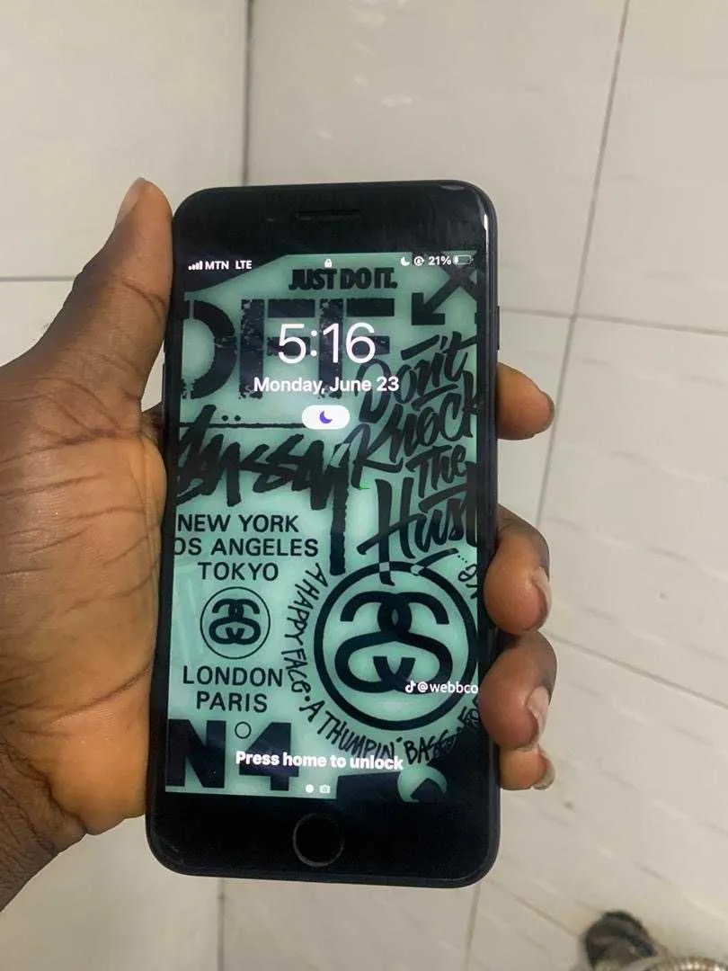 Used Apple iPhone for sale in Achimota, Greater Accra, Ghana