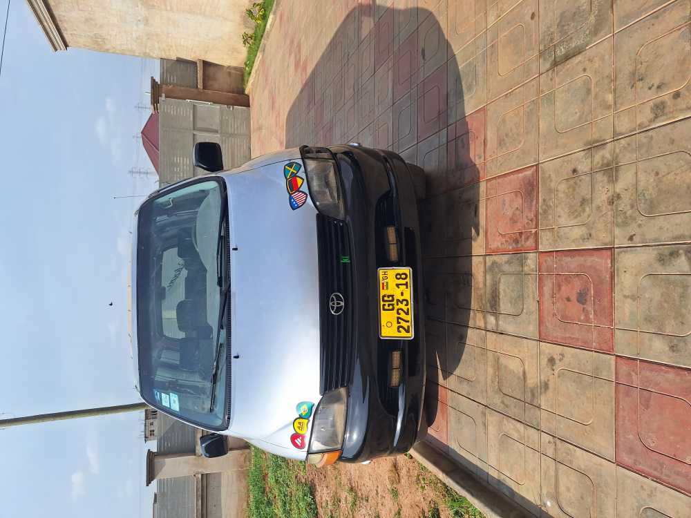 Used Toyota haice 2002 for sale in Tema Metropolitan, Greater Accra, Ghana