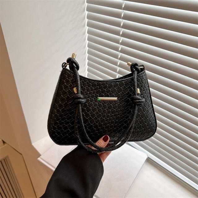 New Armpit ladies bag, simple crossbody hand bag and fashionable shoulder bag temperament women’s handbag. for sale in Ashanti Region, Ghana