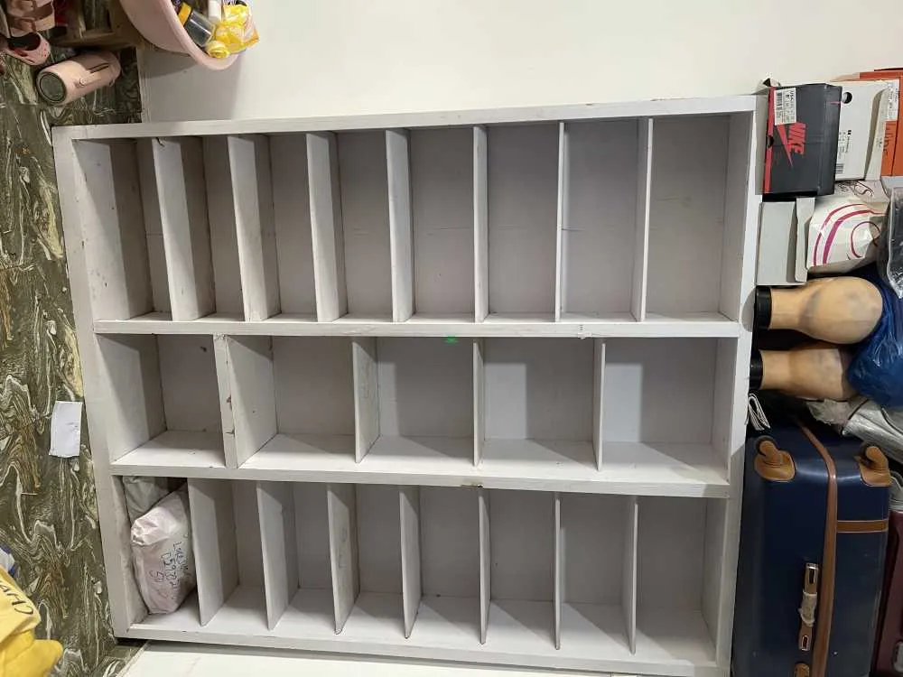 Used shelving units or shoe racks for sale in Greater Accra, Ghana