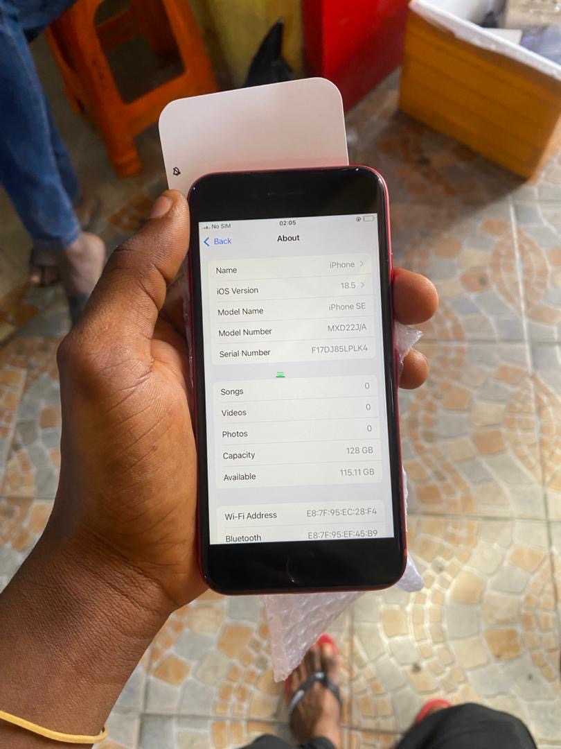 New iPhone SE 2 for sale in Bono, Ghana