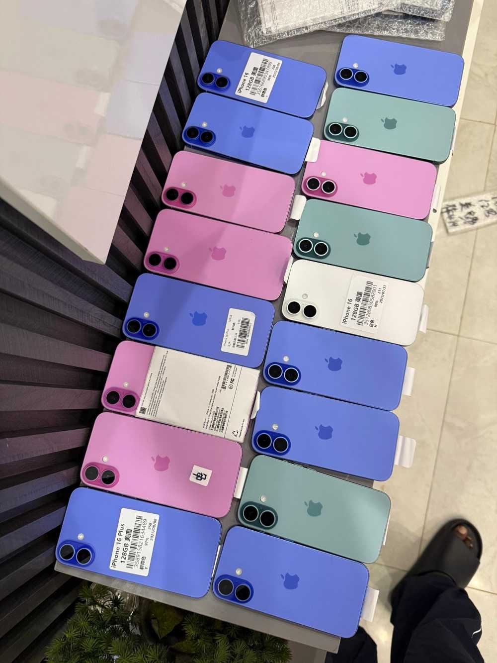 PHONES for sale in Circle, Greater Accra, Ghana