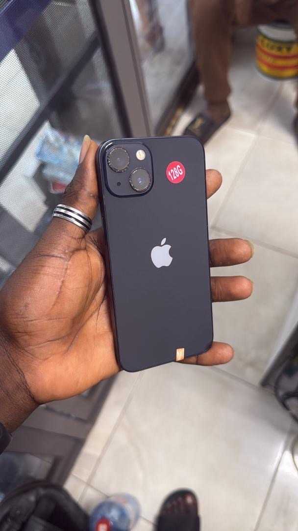Used iPhone 13 for sale in Cape Coast, Central, Ghana