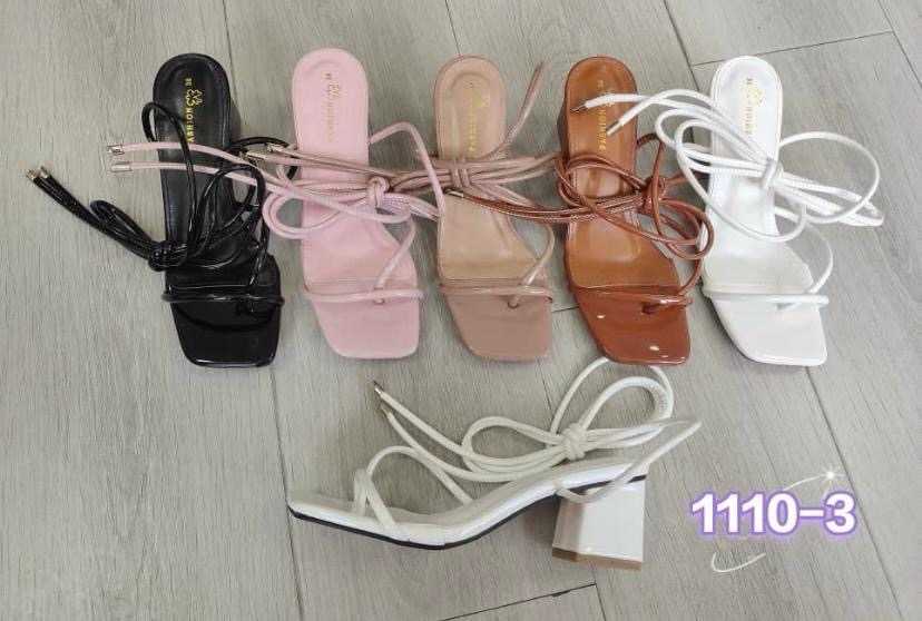 New slippers and heels for sale in Ashanti, Ghana