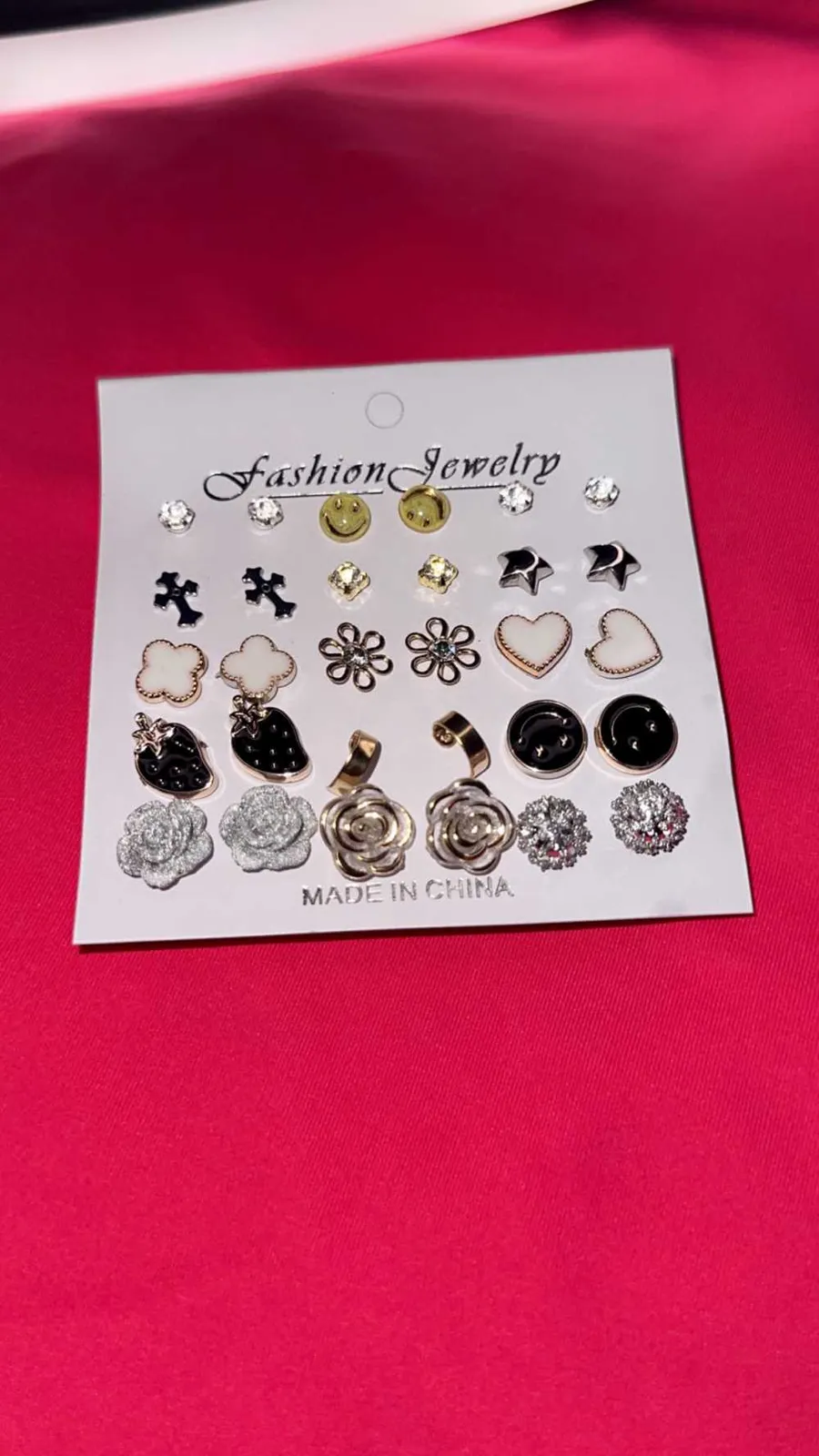 New fashionable dotty earrings for sale in Greater Accra, Ghana