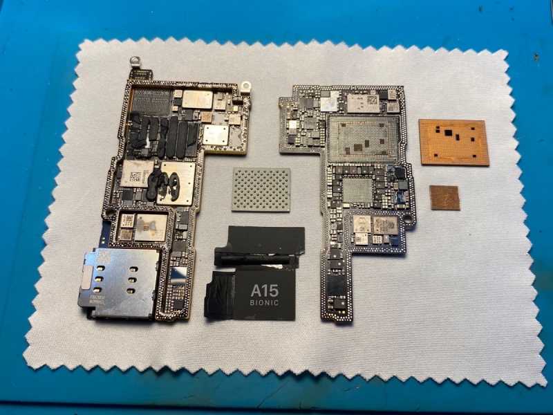 iPhone motherboard repair for sale in Circle, Greater Accra, Ghana